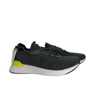 NIB Men’s Crane Memory Foam Crosstrainers/Sneakers Charcoal Grey